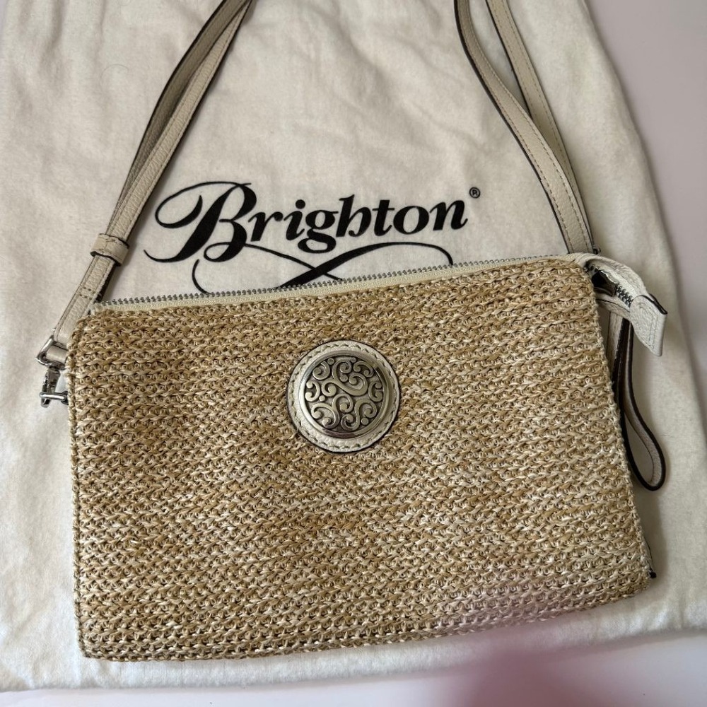 Brighton Straw Woven Crossbody Bag Tan White Leather Trim Silver Scroll Concho